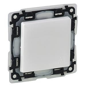 Legrand 752164 Vlife 2p switch Ip44 Uw