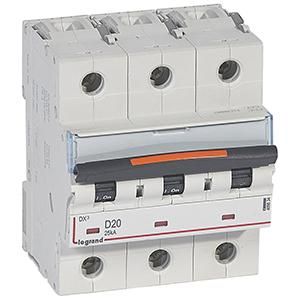 Legrand 409834 Circuit breaker DX3 D20A 3P 25KA 4, 5M