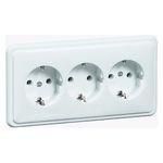 Hochköpper 00496211 D 80.6513 W 3-way white socket SCHUKO