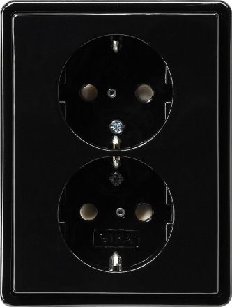 Gira 078347 double socket SCHUKO KS S-Color black