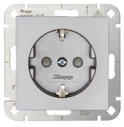 Kopp 940047001 with BS HK07 steel-colored SCHUKO socket