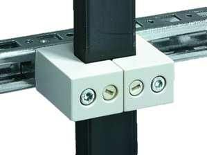 RITTAL 3079000 universal holder for copper rail made of polyester, pack of 3.