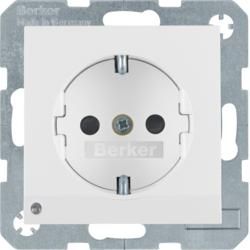 Berker 41098989 SCHUKO socket with LED orientation light polar white, glossy Berker S.1/B.3/B
