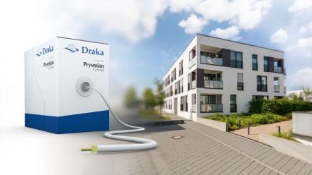 Draka Comteq idrop 900 I-VH 4 G.657A2 250m fiber optic indoor cable with glass fibers