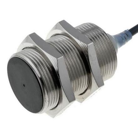 OMRON 183123 E2A3-M30KS20-WP-B1 2M OMC proximity switch