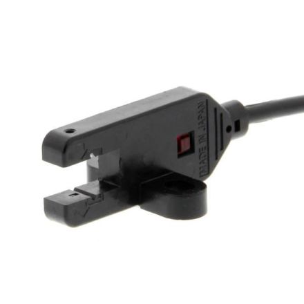 OMRON 127676 EE-SX872 2M photo switch