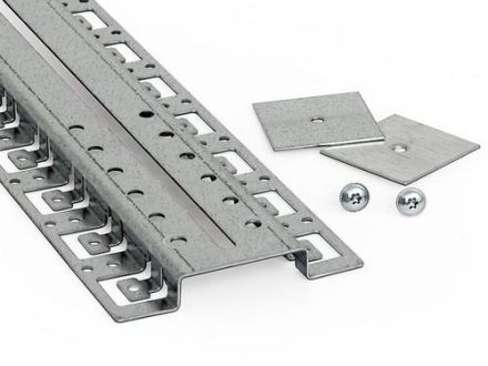 Triton RAX-VP-X74-X1 cable management strip for 800w stand.