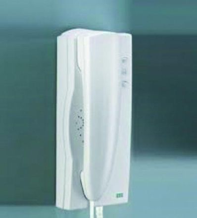 STR HT 3002/3 Gong white house telephone, 11881
