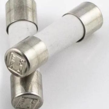 ESKA 521025 521.025 5x20mm M 6,3A 250V