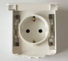 EFAPEL EARTH SOCKET (SCHUKO TYPE) WHITE